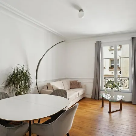 Apartment Le Xvie Chic